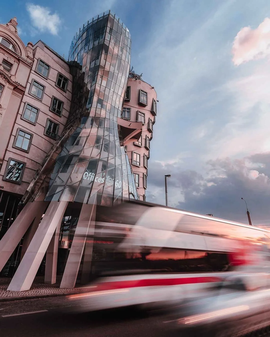 Dancing House
